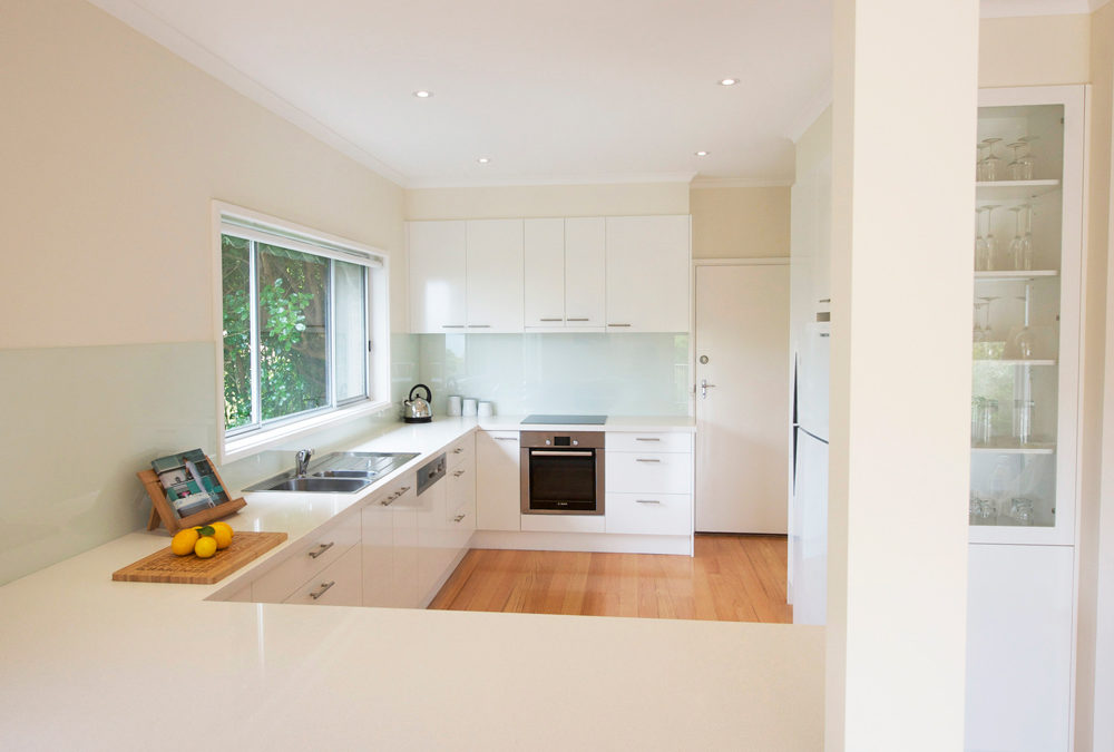 Kitchen renovationbright and white