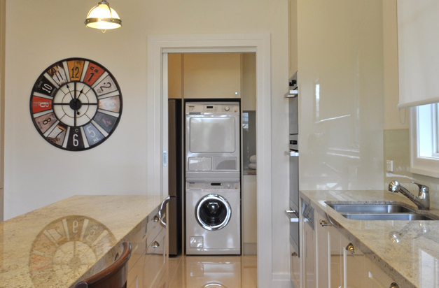 Laundry renovation<br>hideaway in style