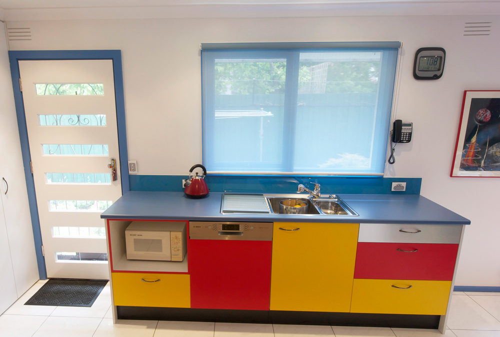 Kitchen renovationbold & bright