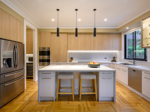 Kitchen renovation<br>fresh and bright